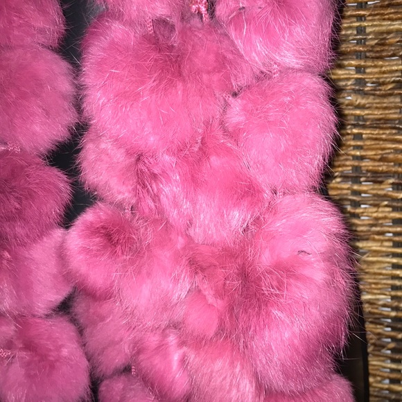 Rabbit Fur Scarf - Picture 3 of 6